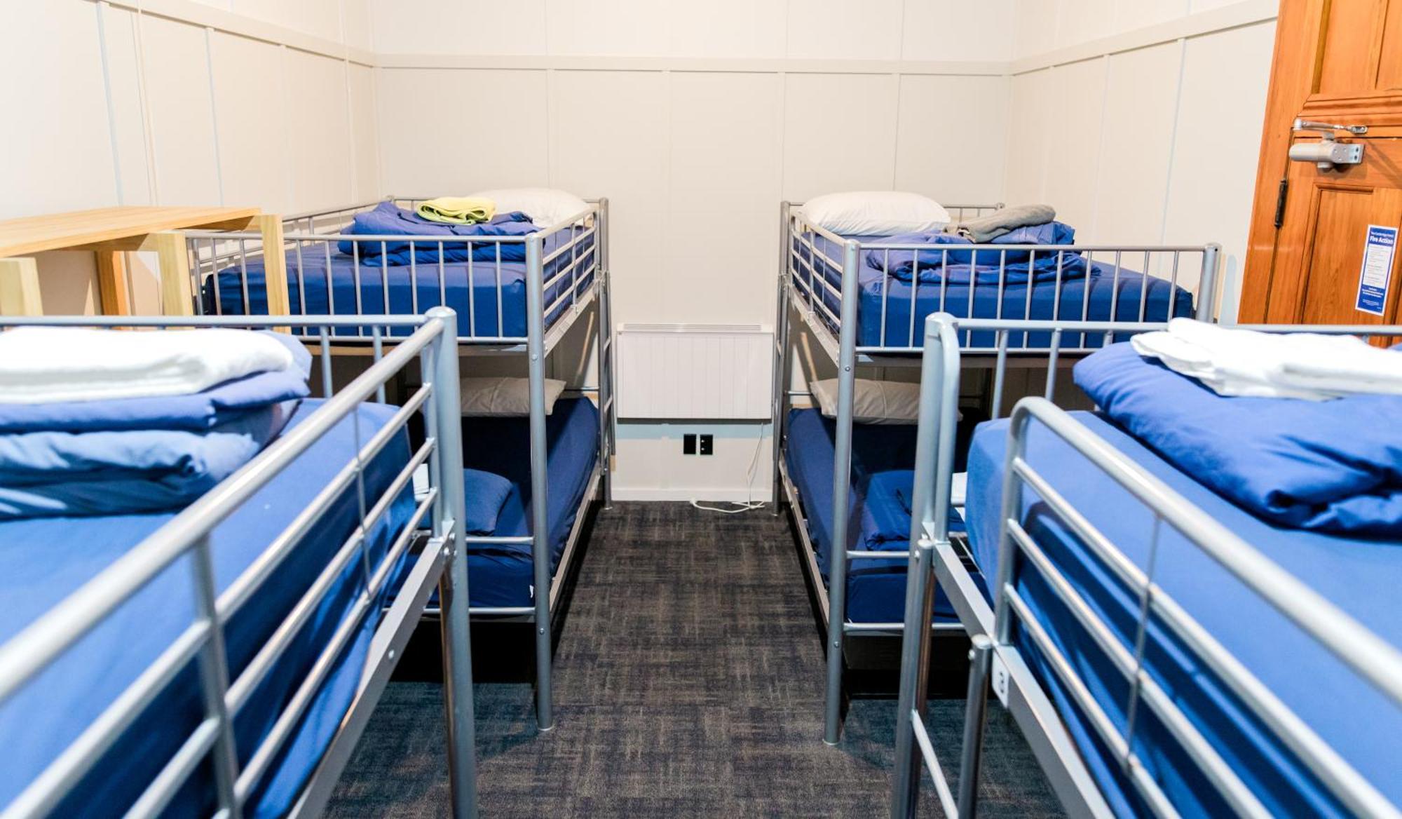 The Cambridge Hotel & Backpackers Веллингтон Экстерьер фото