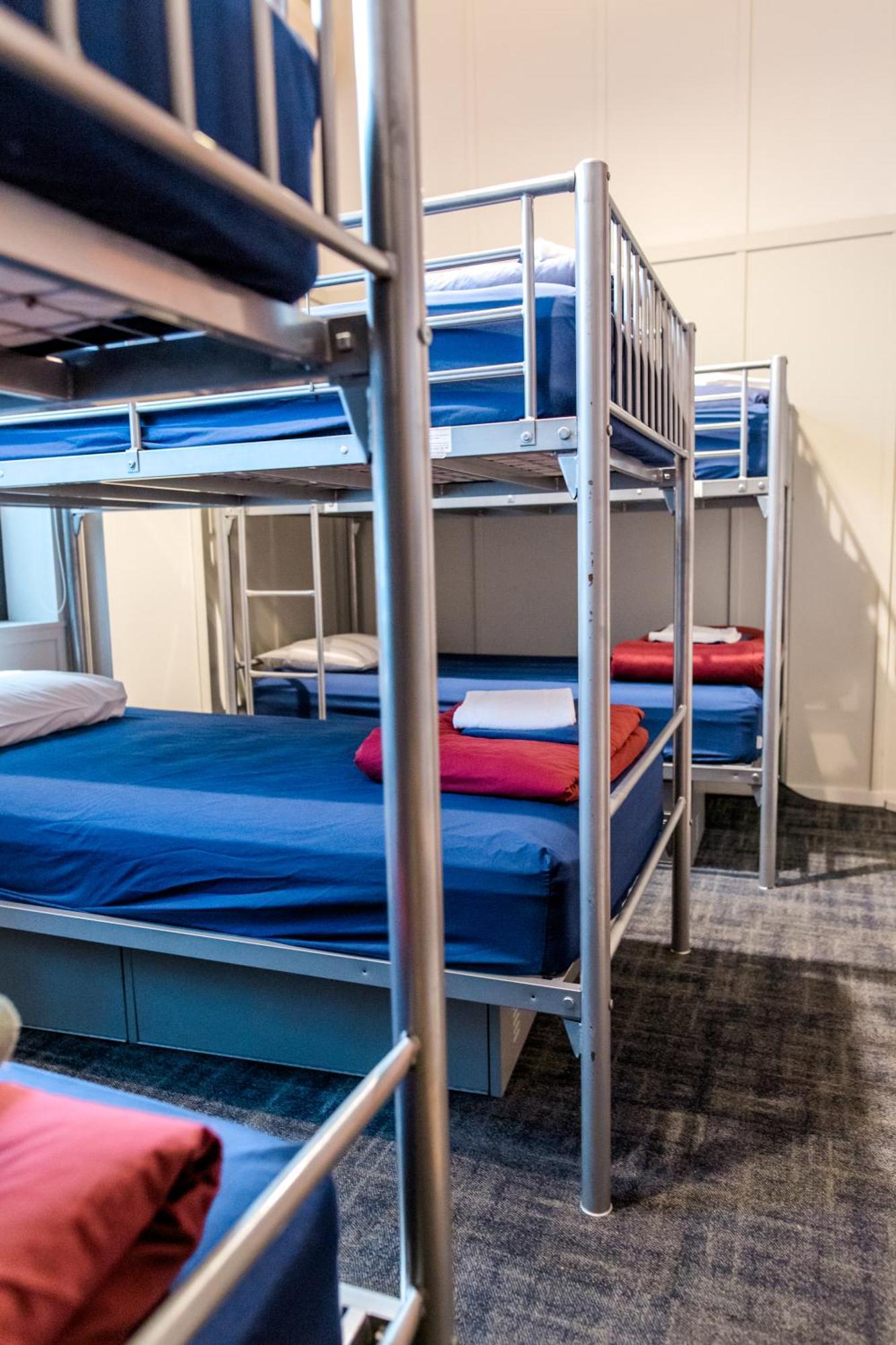 The Cambridge Hotel & Backpackers Веллингтон Экстерьер фото